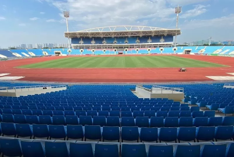 V&iacute; dụ về c&aacute;c s&acirc;n nổi tiếng thế giới
